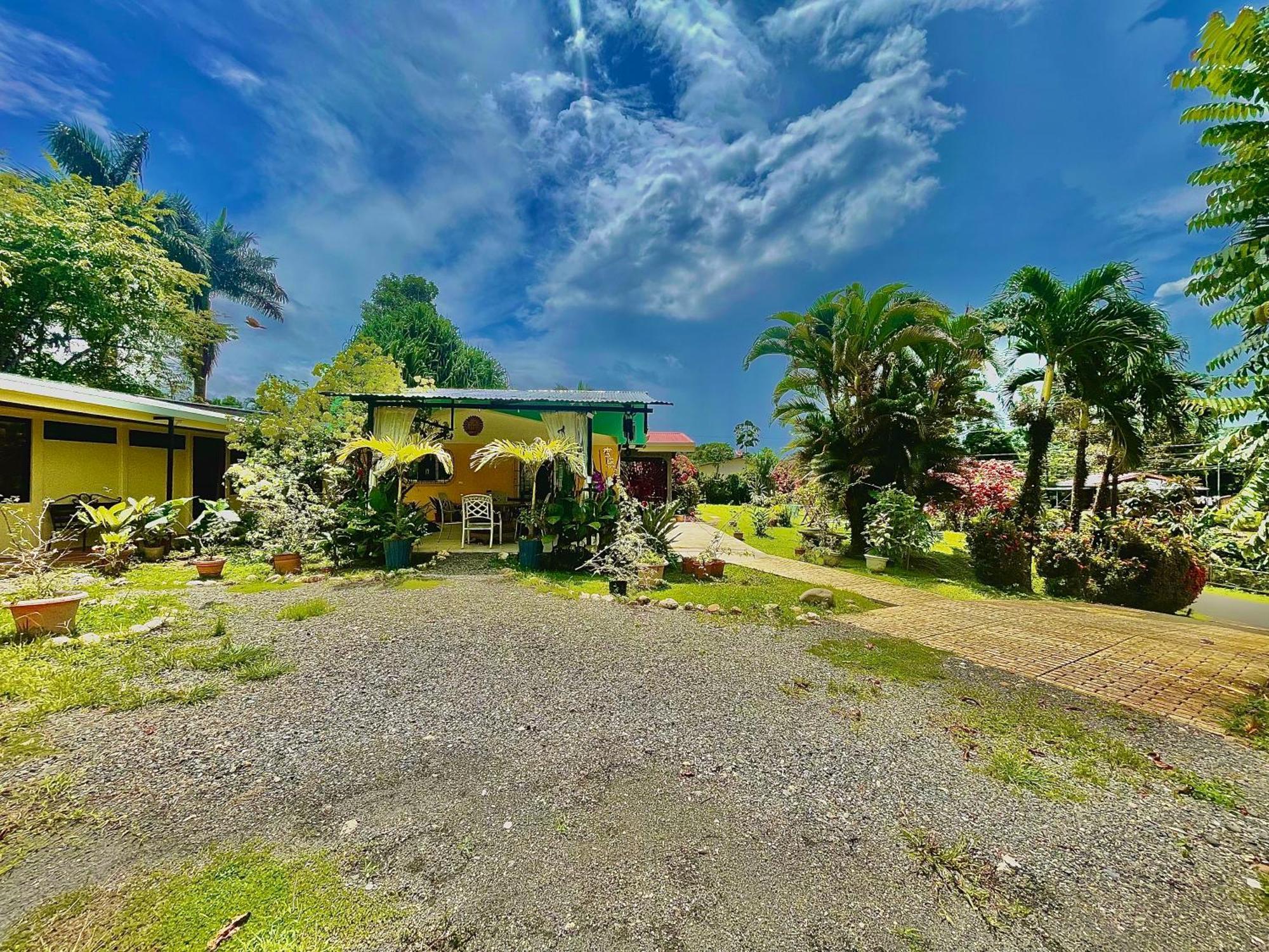 Hotel Tierra De Volcanes La Fortuna Εξωτερικό φωτογραφία
