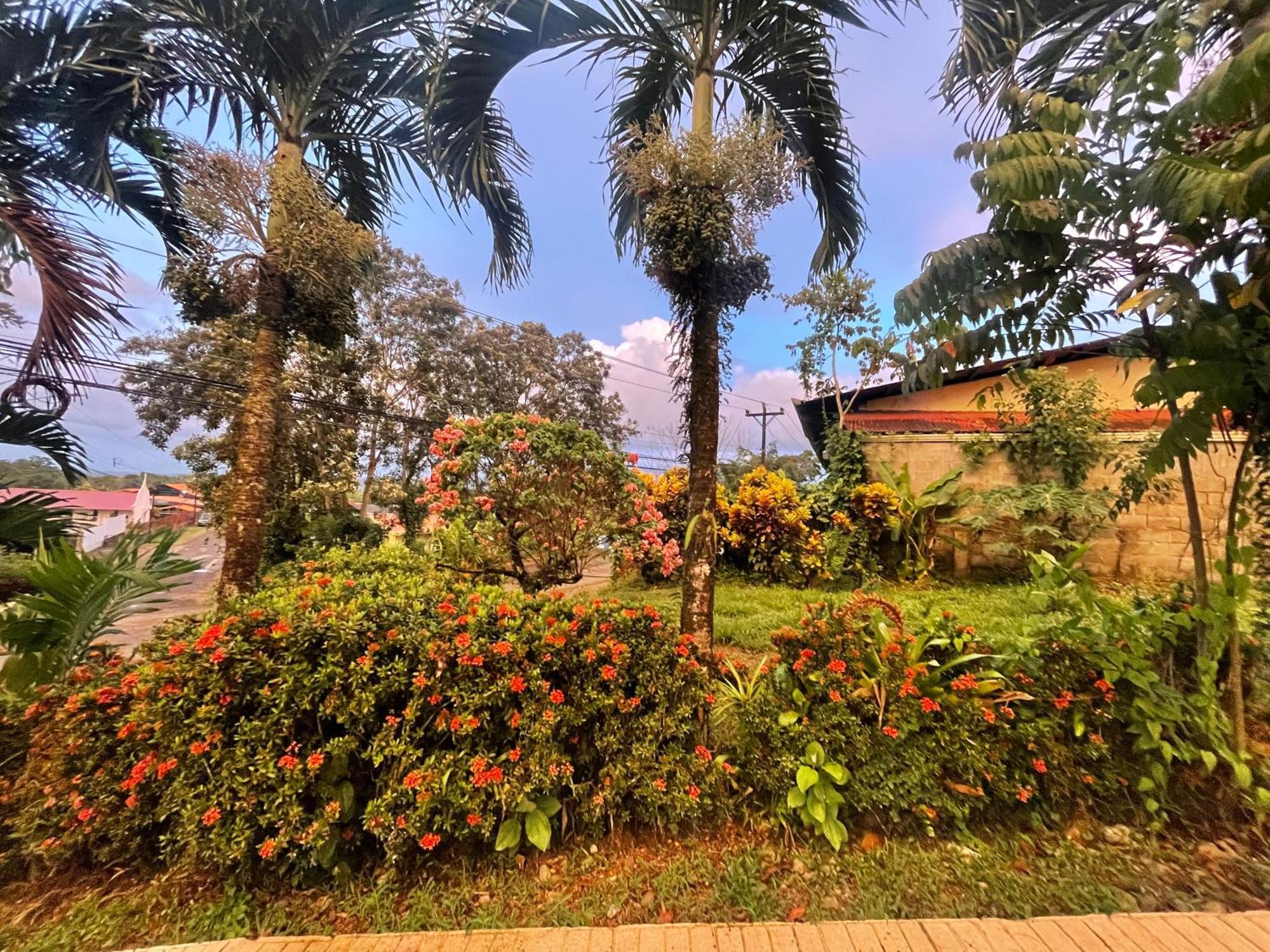 Hotel Tierra De Volcanes La Fortuna Εξωτερικό φωτογραφία