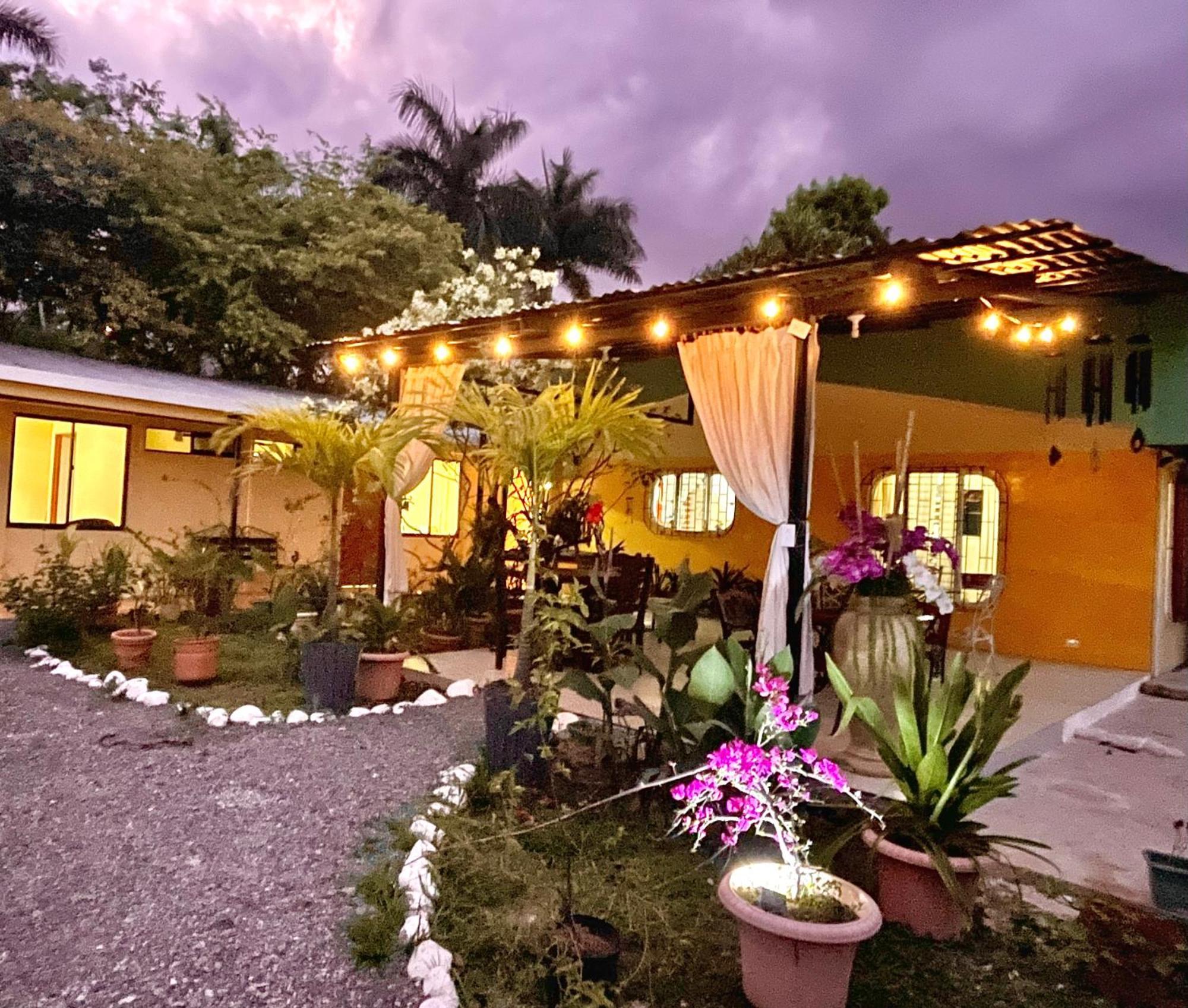 Hotel Tierra De Volcanes La Fortuna Εξωτερικό φωτογραφία